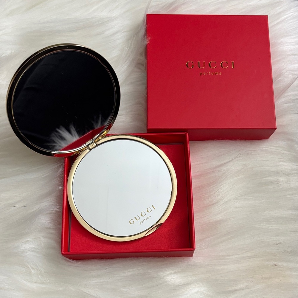 Gucci Red and Gold Double Sided Mirror w/box - Picture 2 of 4